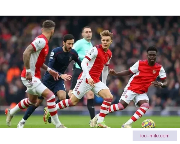 拉卡泽特依然领衔里昂进攻核心担当射手角色