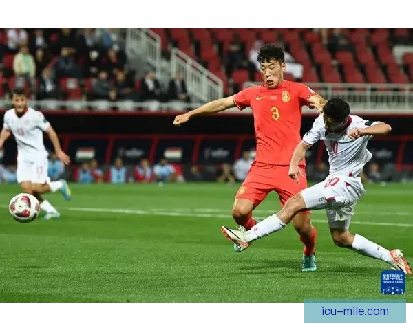 朱辰杰亚洲杯小组赛头球破门被判越位干扰门将遗憾失效